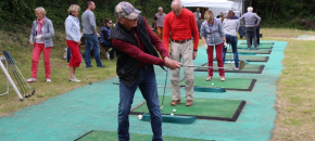 Des golfeurs solidaires