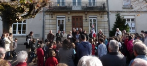 Rassemblement dans la ferveur contre les attentats de Paris